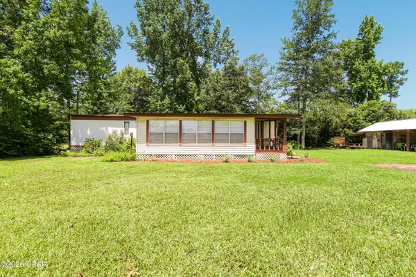 129 Patrick Street, Wewahitchka, FL 32465