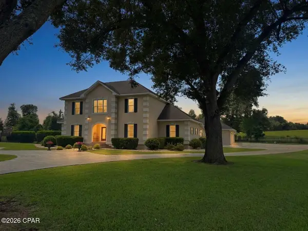 4528 Red Oak, Marianna, FL 32446