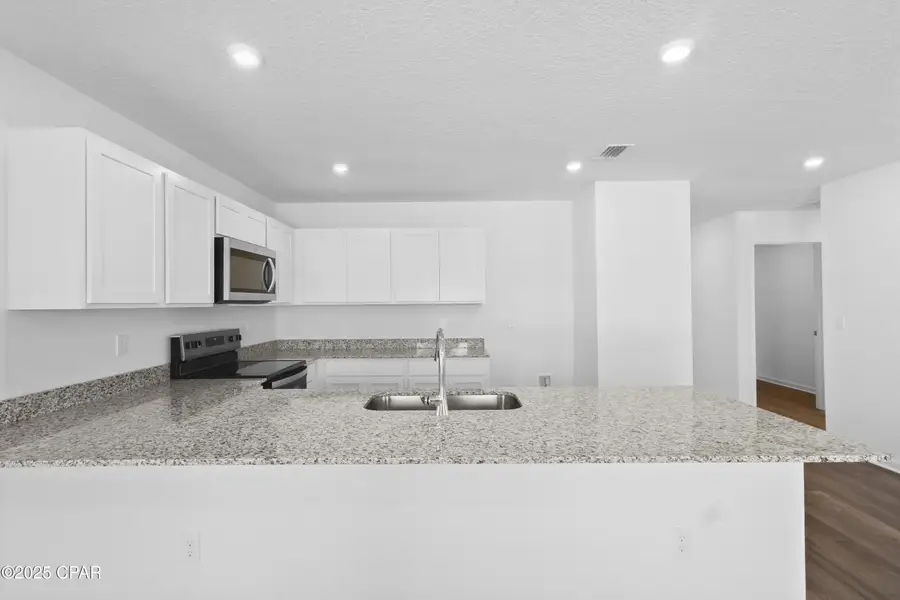 1717 Vicki Court, Chipley, FL 32428 - #3