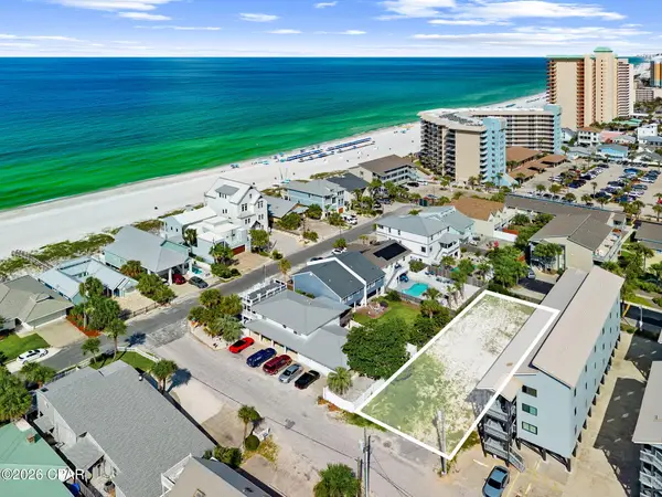 4112 Holiday Drive, Panama City Beach, FL 32408