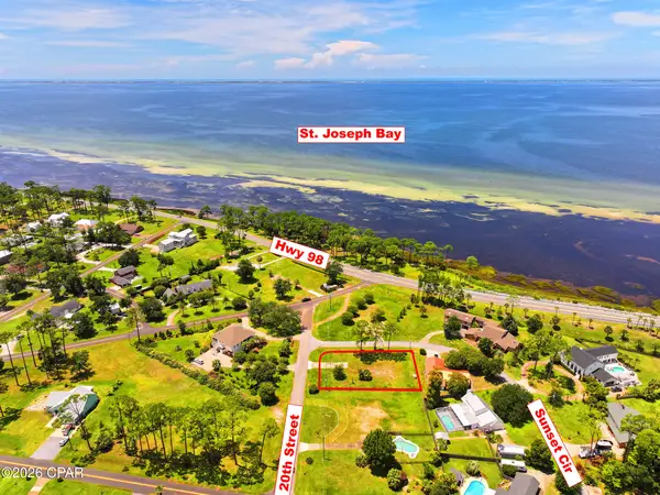 100 Sunset Circle, Port St Joe, FL 32456