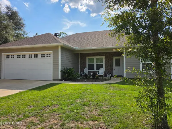 3445 Cardinal Place, Chipley, FL 32428