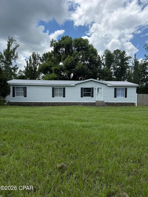 110 W Arm Drive, Wewahitchka, FL 32465