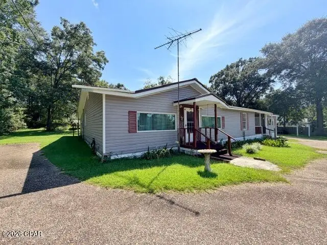 1049 W Highway 90, Bonifay, FL 32425 - #2
