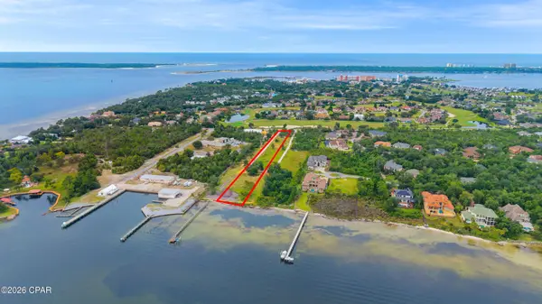 3627 Delwood Beach Road, Panama City, FL 32408