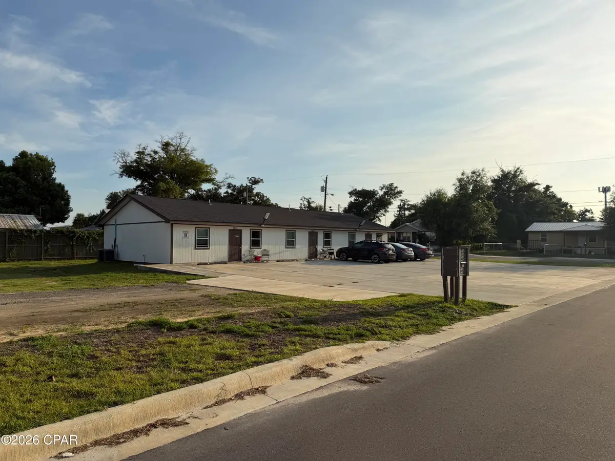 2600 E 1st Plaza, Panama City, FL 32401 - #1
