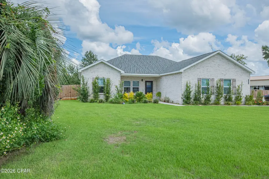 9135 Sunshine Drive, Youngstown, FL 32466 - #2