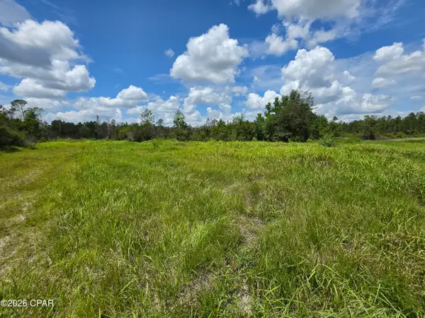 10850 Alex Drive, Fountain, FL 32438