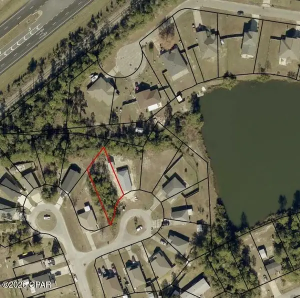 7205 Lake Suzzanne Lane, Panama City, FL 32404