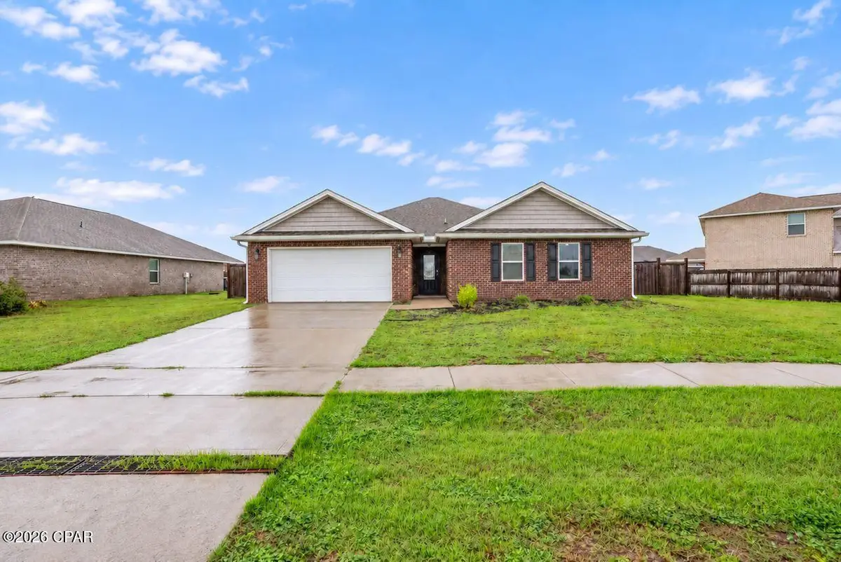 140 Spikes Circle, Southport, FL 32409 - #1