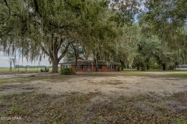 5728 Snowhill Road, Malone, FL 32445