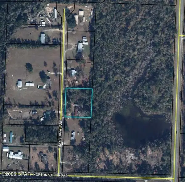 2424 Mayberry Lane, Marianna, FL 32448