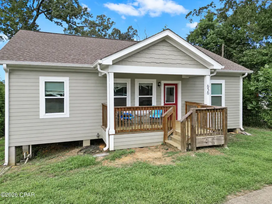 656 S Main Street, Chattahoochee, FL 32324 - #2