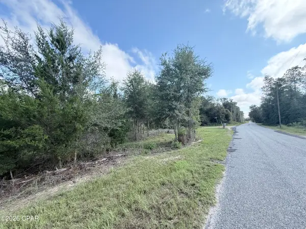 5768 Neals Landing Road, Bascom, FL 32423