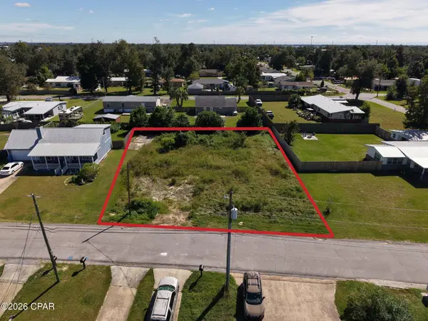 4906 S Lakewood Drive, Panama City, FL 32404