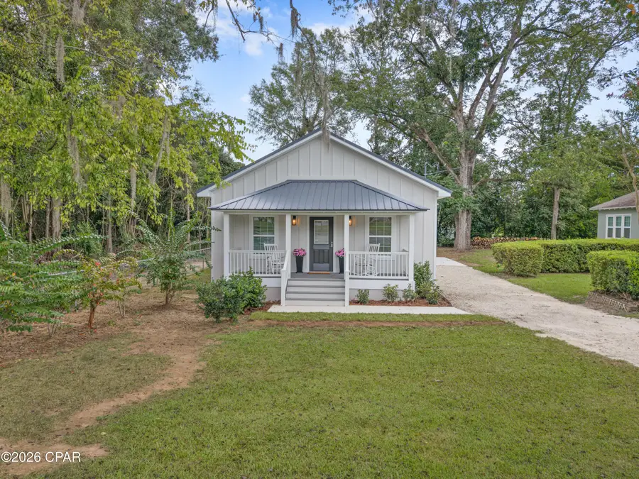 2996 Jefferson Street, Marianna, FL 32446 - #2