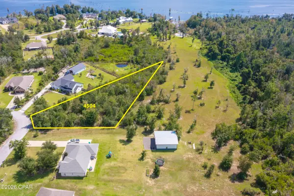 4504 Tender Creek Cove, Southport, FL 32409