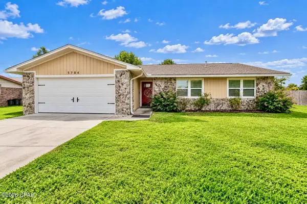 5704 Ivy Road, Panama City, FL 32404