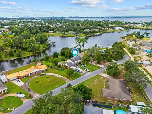 3003 Island View Circle, Panama City, FL 32405