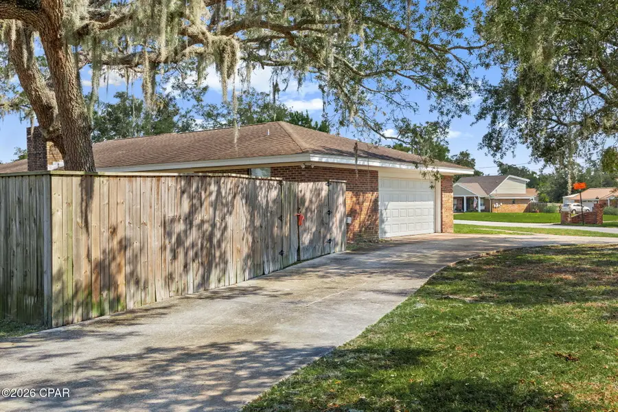 3002 Island View Circle, Panama City, FL 32405 - #2