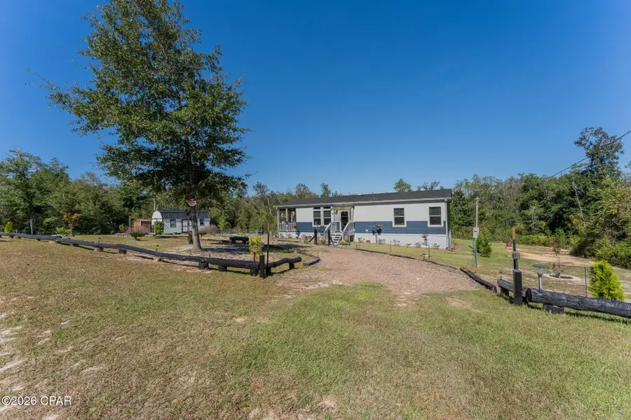 1305 Sandusky Circle, Alford, FL 32420 - #2