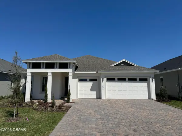 2009 Divot Drive, Daytona Beach, FL 32124