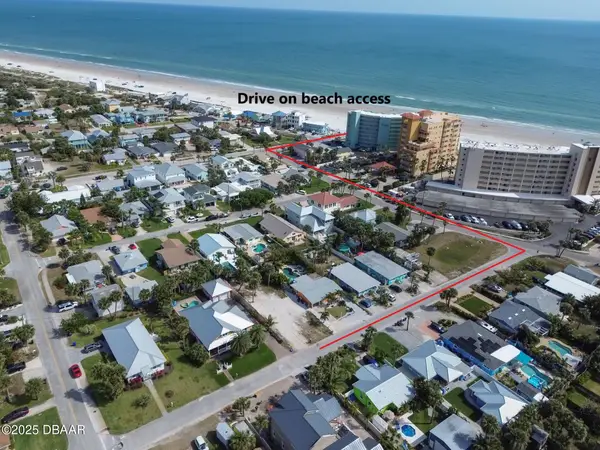 306 Normandy Avenue, New Smyrna Beach, FL 32169