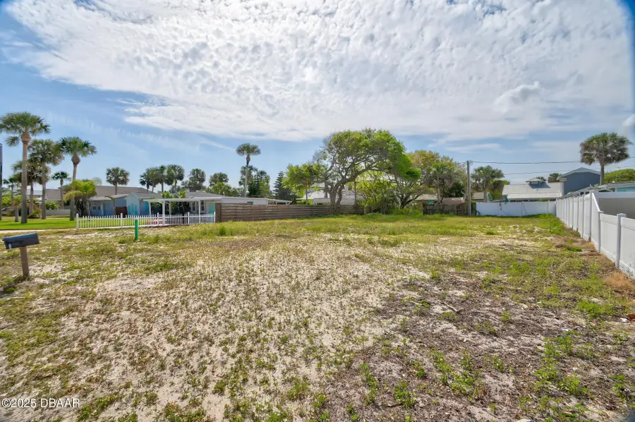 209 Normandy Avenue, New Smyrna Beach, FL 32169 - Image #2