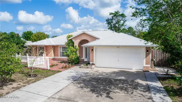 2466 Candlewick Street, Deltona, FL 32738