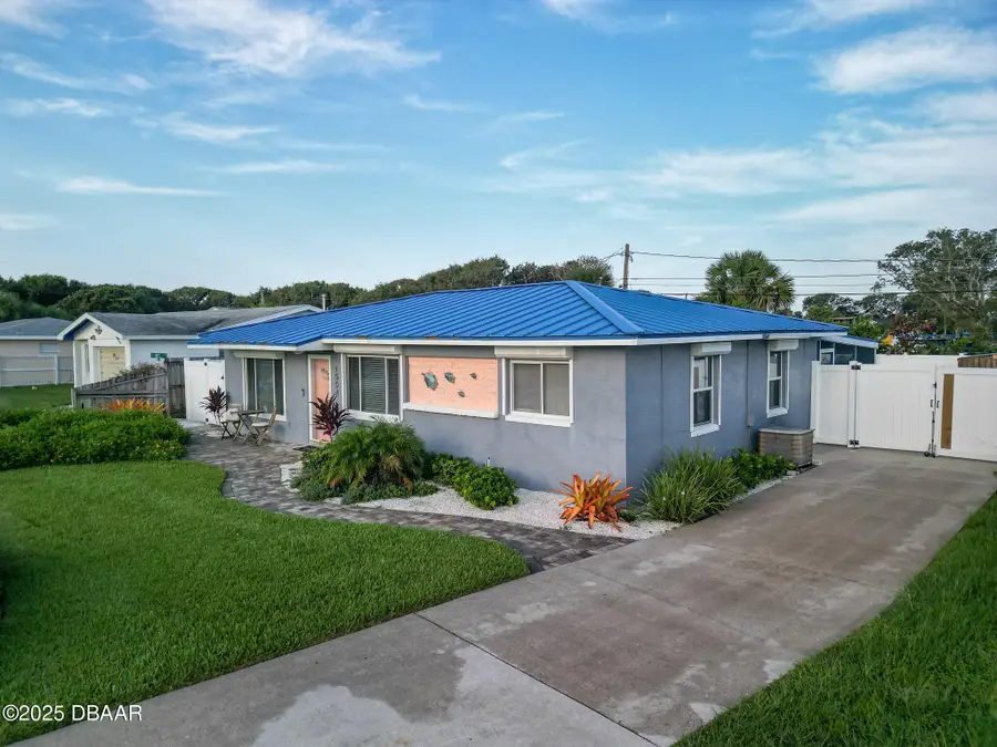 1504 Southard Avenue, New Smyrna Beach, FL 32169 - Image #2