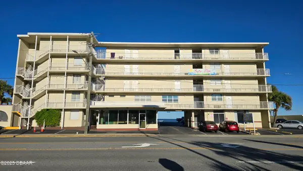 1233 S Atlantic Avenue #306, Daytona Beach, FL 32118