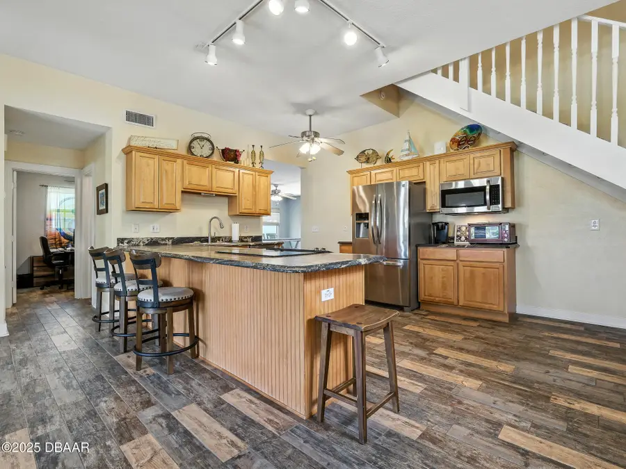 833 E 25th Avenue, New Smyrna Beach, FL 32169 - #2