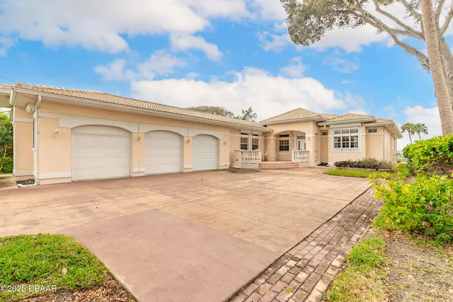 2542 S Peninsula Drive, Daytona Beach, FL 32118 - Image #2