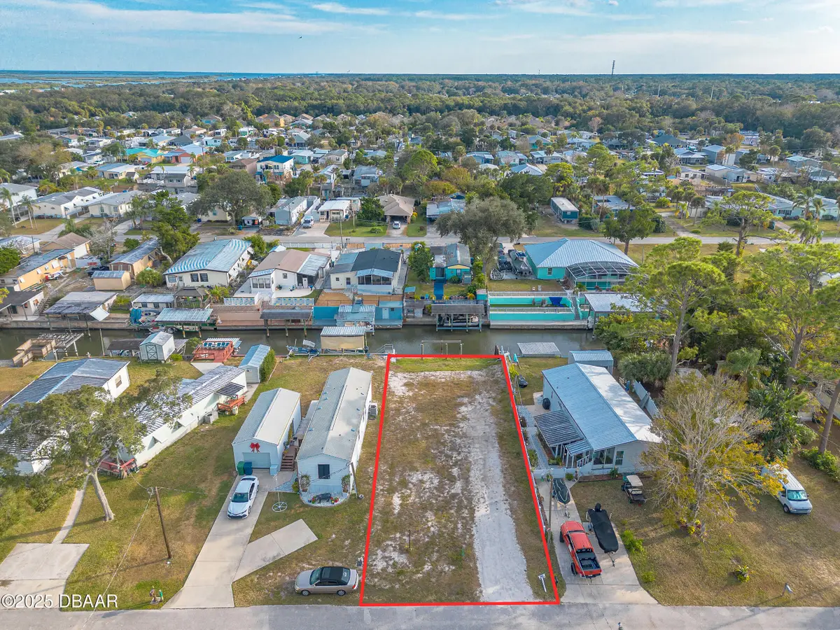 118 Coleman Street, Edgewater, FL 32141 - #1