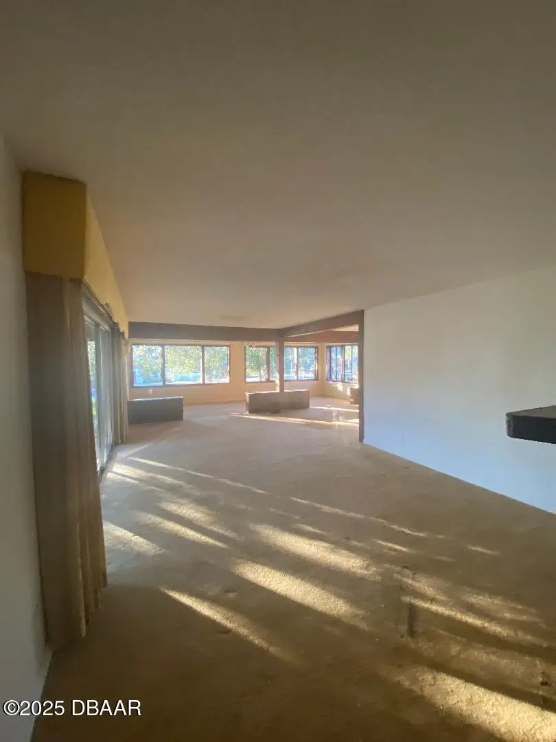 1916 N Halifax Avenue, Daytona Beach, FL 32118 - Image #2