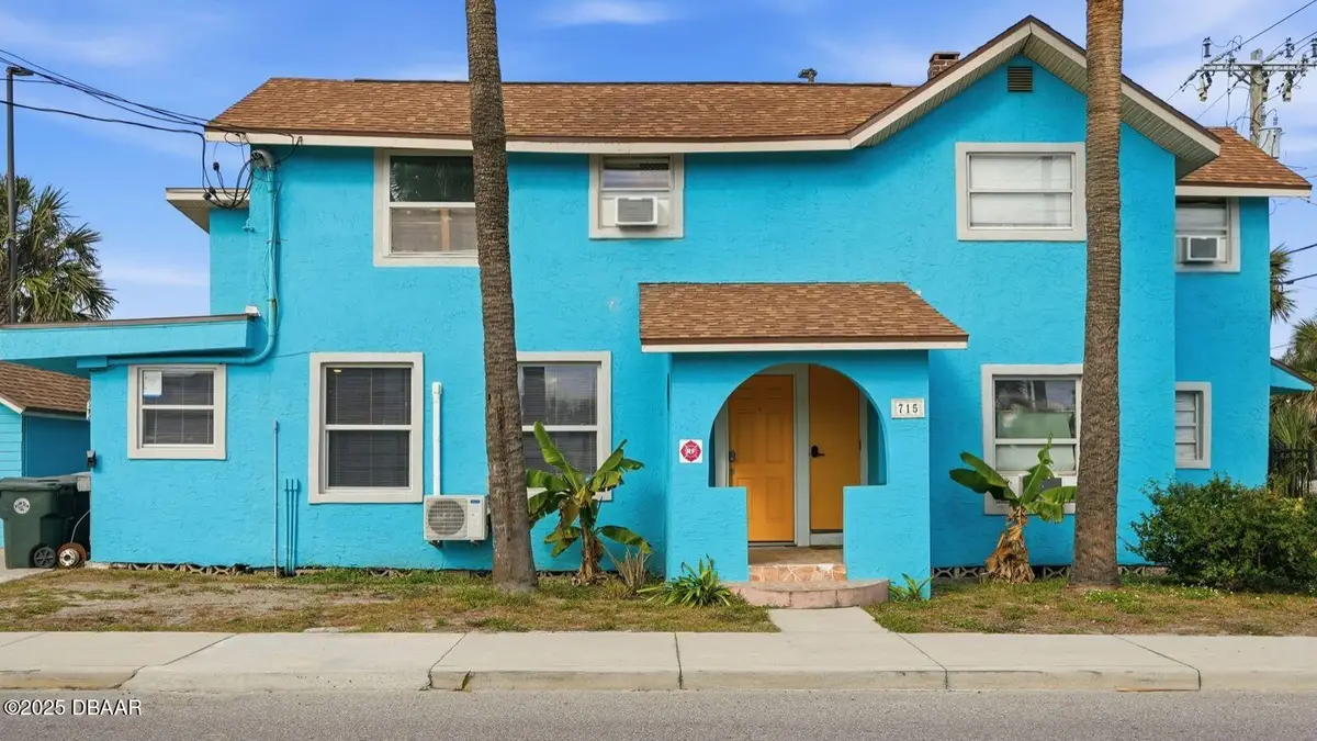 715 Harvey Avenue, Daytona Beach, FL 32118 - Image #1