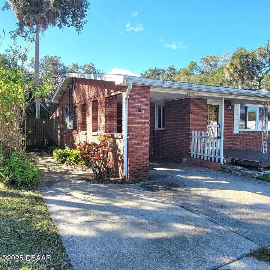 314 Hart Avenue, Edgewater, FL 32132 - Image #2