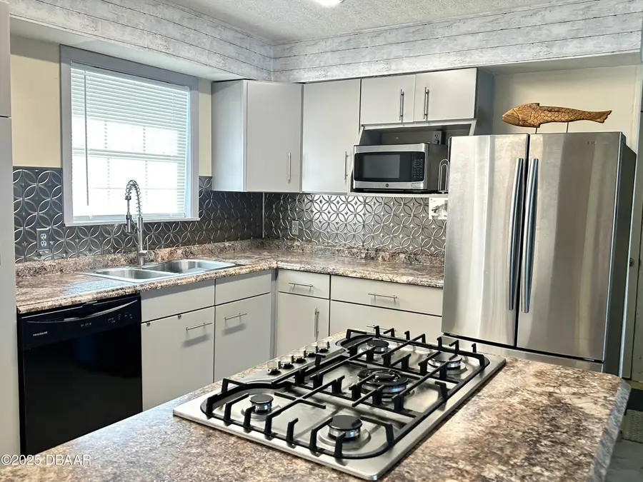 138 SE 904th Avenue, Old Town, FL 32680 - Image #2