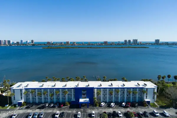 3131 S Ridgewood Avenue #2060, Daytona Beach, FL 32119