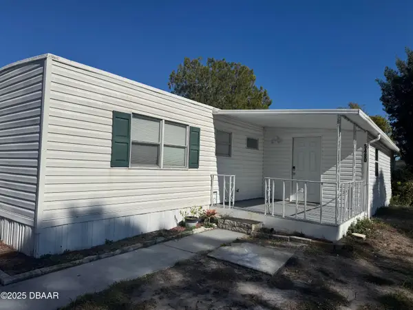 5480 Pineland Avenue, Port Orange, FL 32127