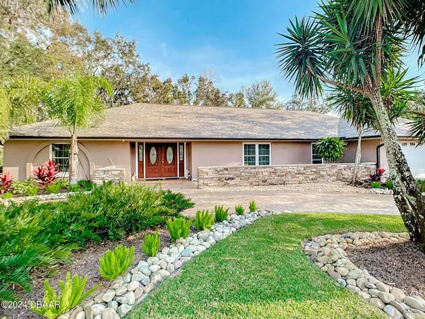 6348 Palmas Bay Circle, Port Orange, FL 32127