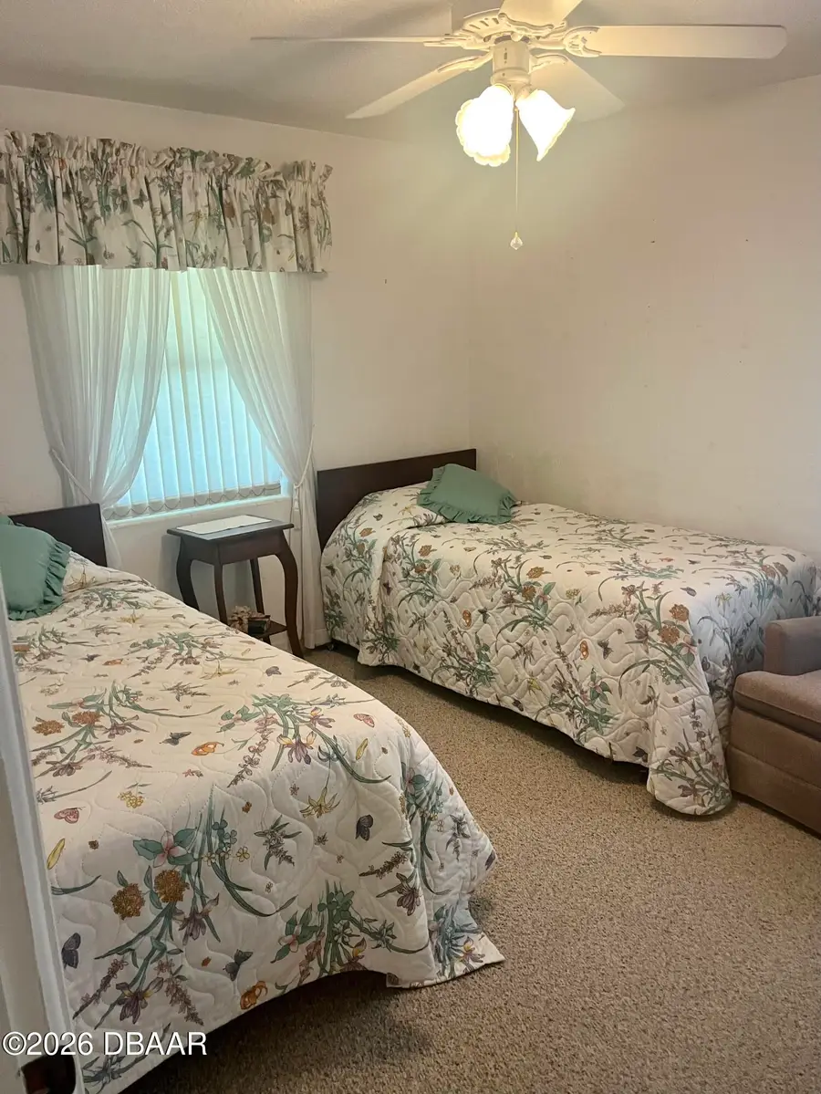 908 E 2nd Avenue, New Smyrna Beach, FL 32169 - Image #2