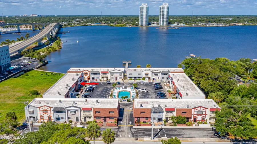 625 N Halifax Avenue #11, Daytona Beach, FL 32118 - Image #2