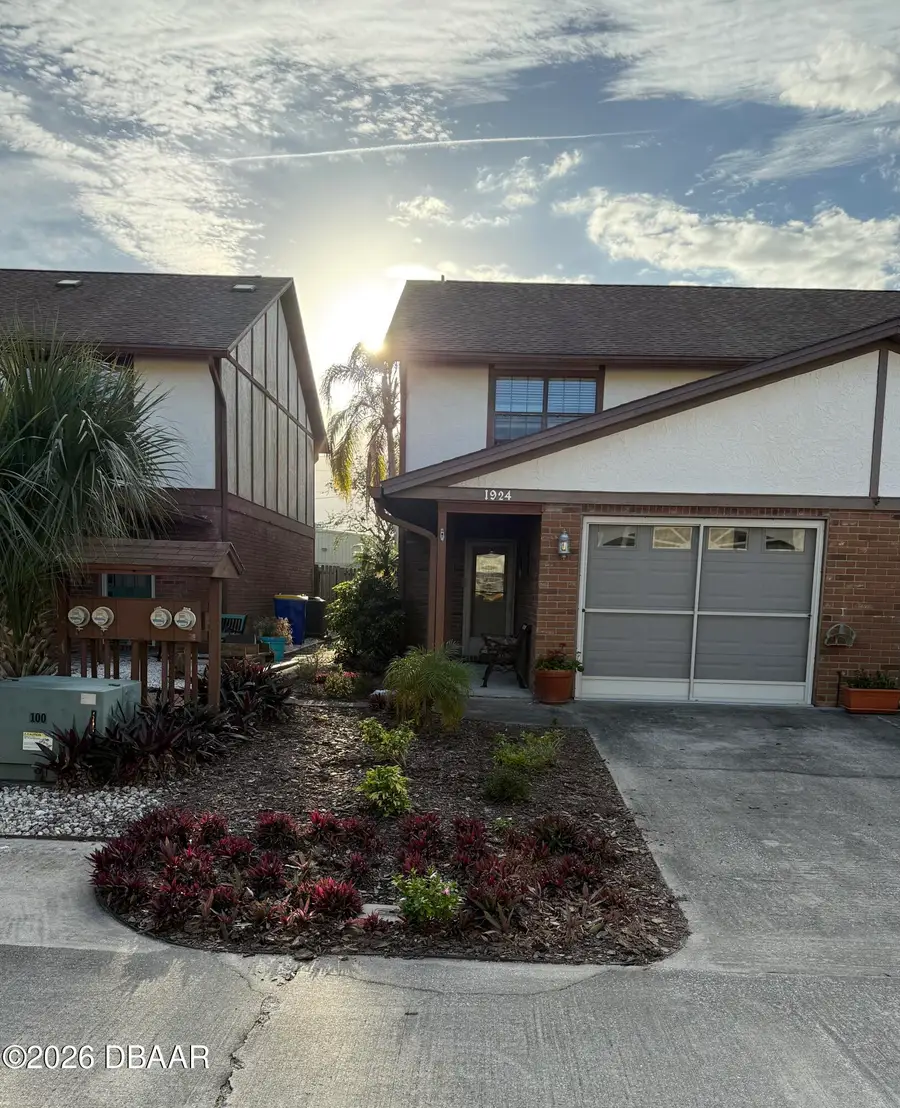 1924 S Riverside Drive, Edgewater, FL 32141 - Image #2