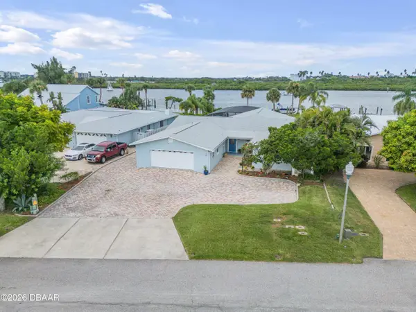 34 Richmond Drive, New Smyrna Beach, FL 32169