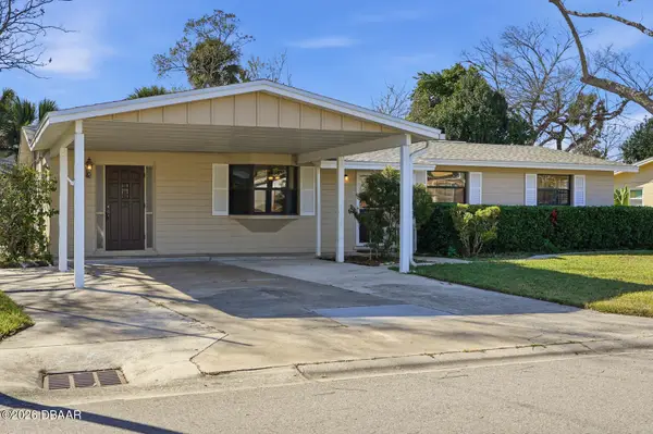 2318 Oriole Lane, South Daytona, FL 32119