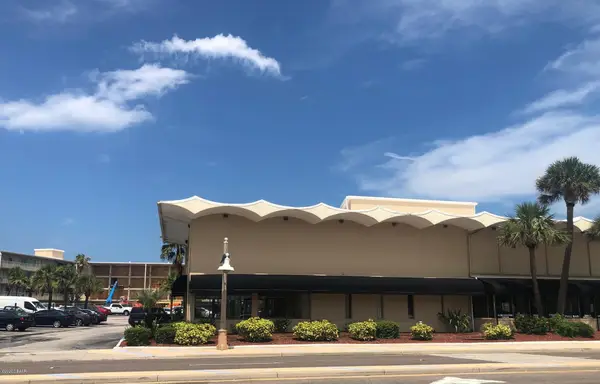 219 S Atlantic Avenue #304, Daytona Beach, FL 32118