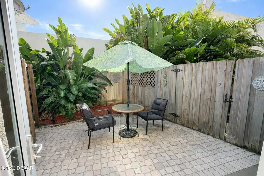 219 S Atlantic Avenue #304, Daytona Beach, FL 32118 - Image #2