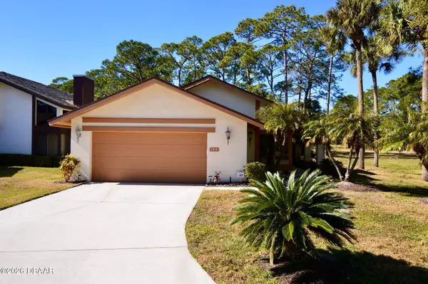 104 Spyglass Circle, Daytona Beach, FL 32114