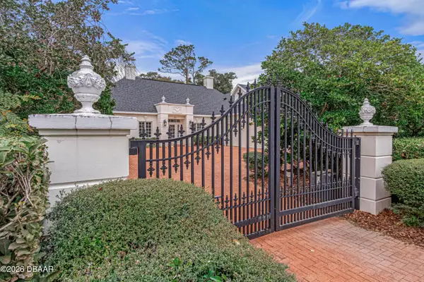 25 Lazy Eight Drive, Port Orange, FL 32128